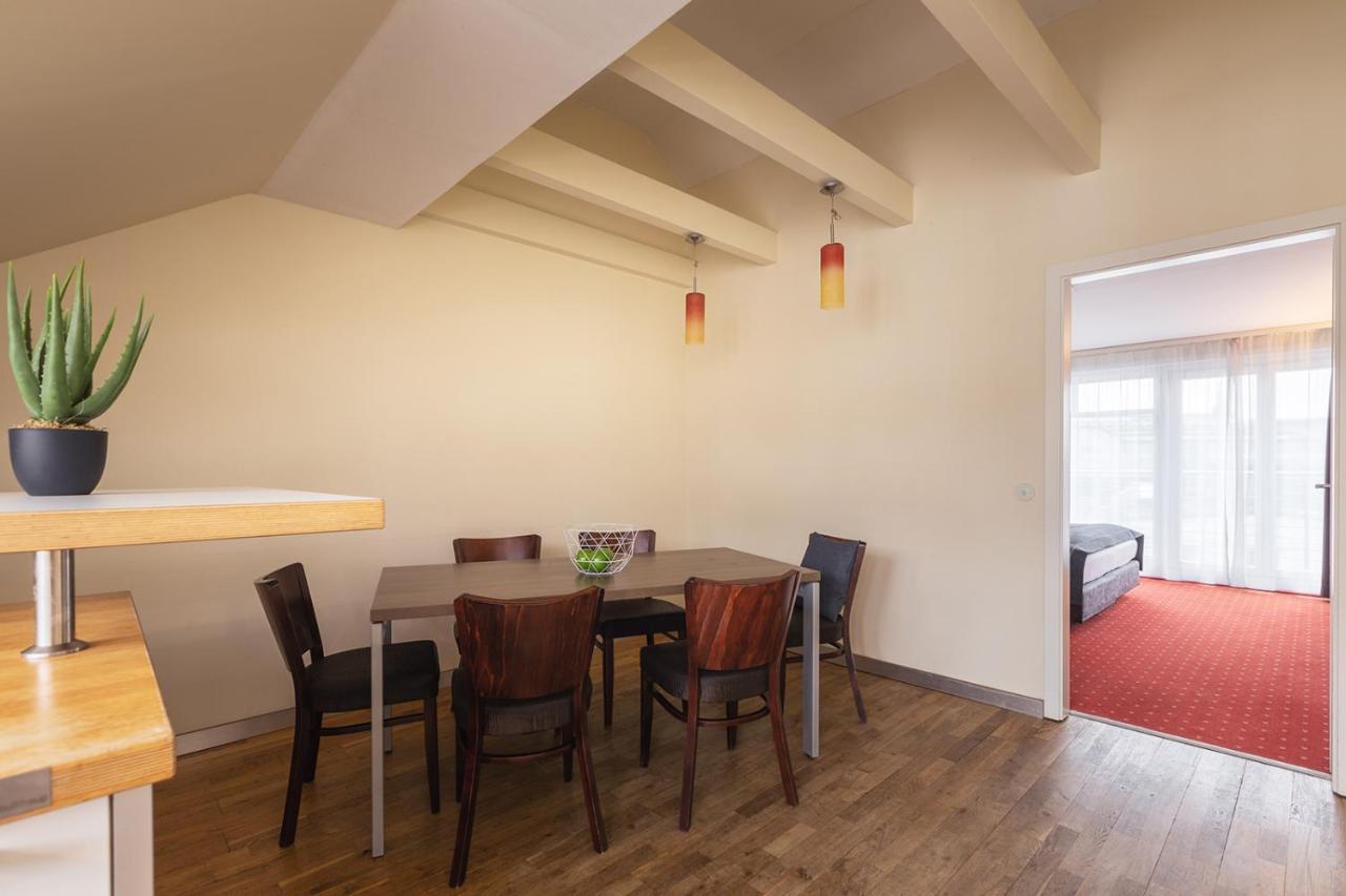 Acora City Apart Living The City Hamburg Exterior foto